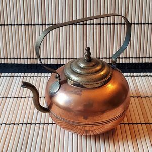 Vtg Copper & Brass Spout Teapot Kettle Plated Metal Lid & Hinged Handle Holland